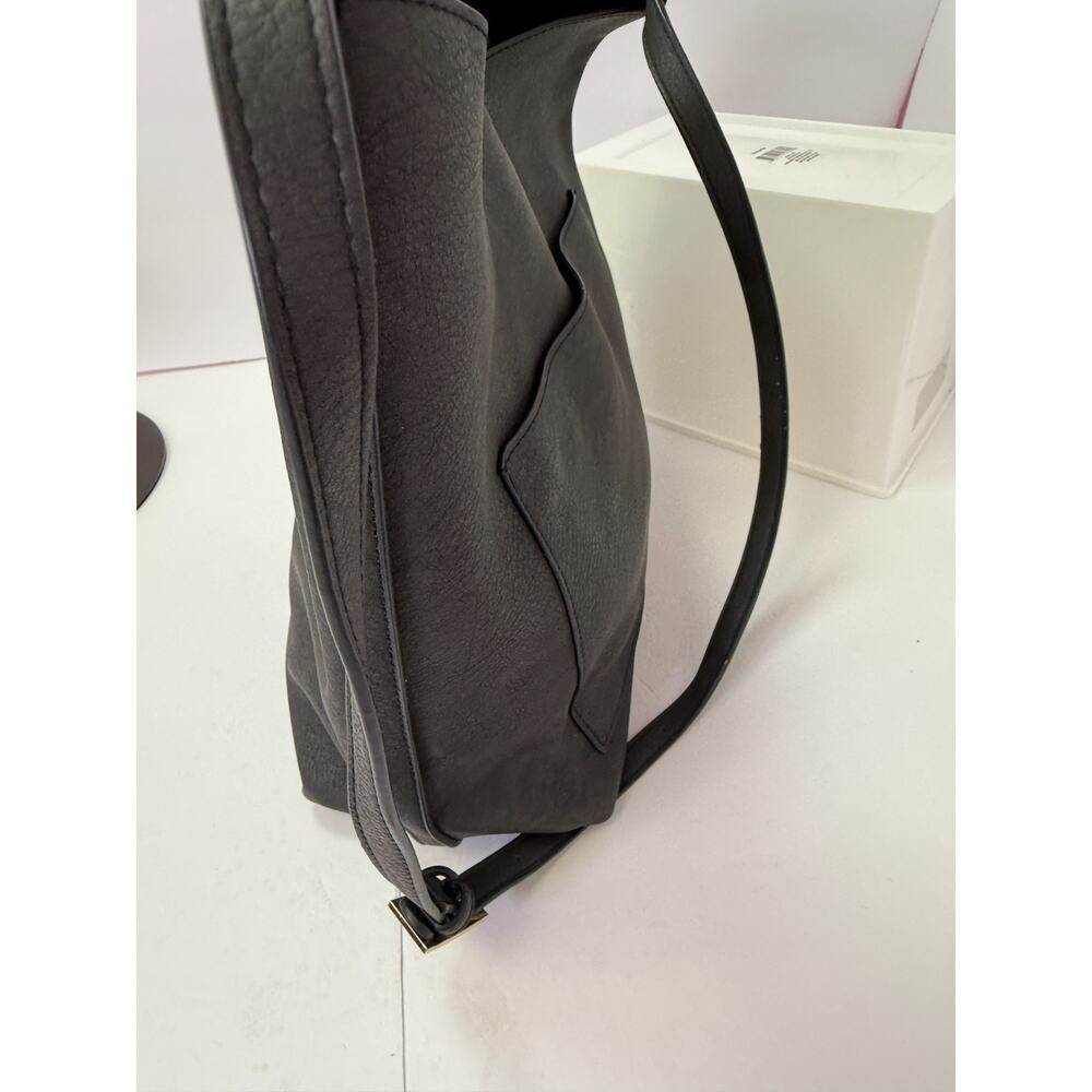 Miztique Black Faux Leather Tote Bag Minimalist Slouchy Shoulder Purse - Picture 3 of 9